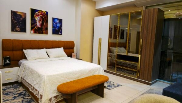 غرفه نوم كامله كوين